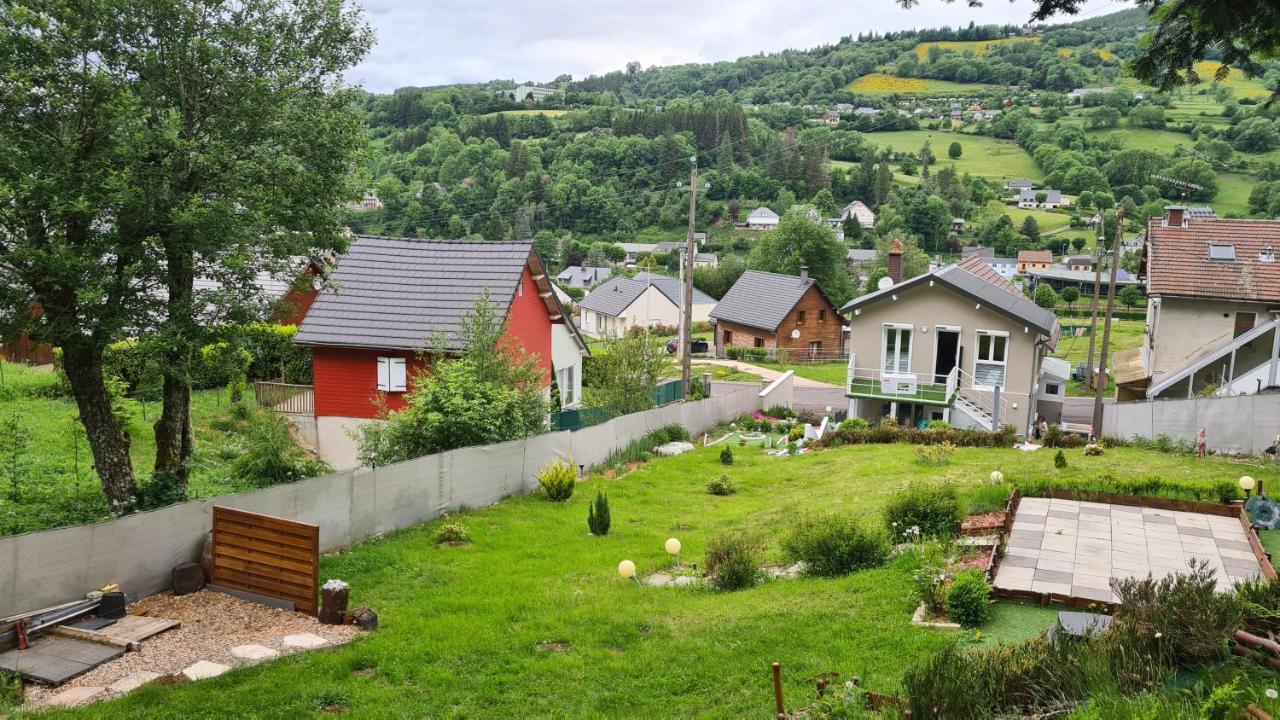 Stunning 4-Bed House In La Bourboule别墅 外观 照片